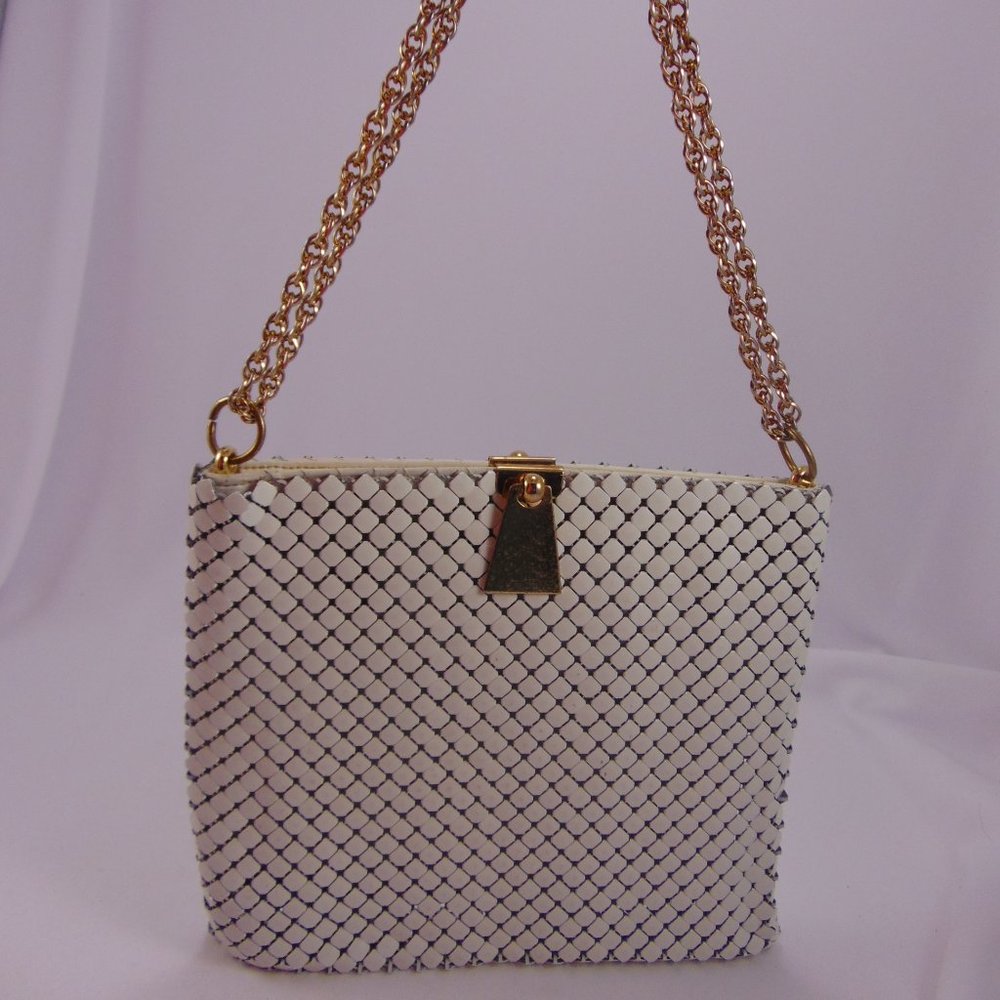 Whiting & Davis Co.1960's Mesh White Handbag